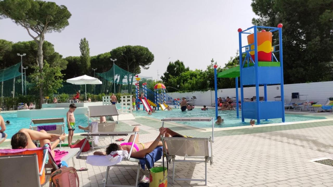 Mipro Mobilhome Lido di Spina Eksteriør bilde